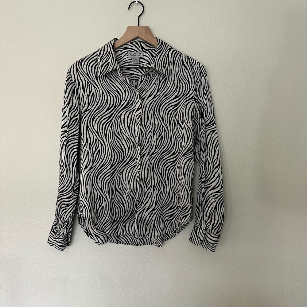 100% Silk Women's 8 Maximalist Chic Black and White Zebra Print Button up Shirt